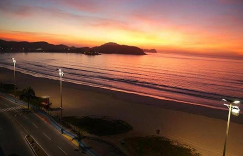 Apt Cabo Frio - Proximo Praia Do Forte Екстер'єр фото